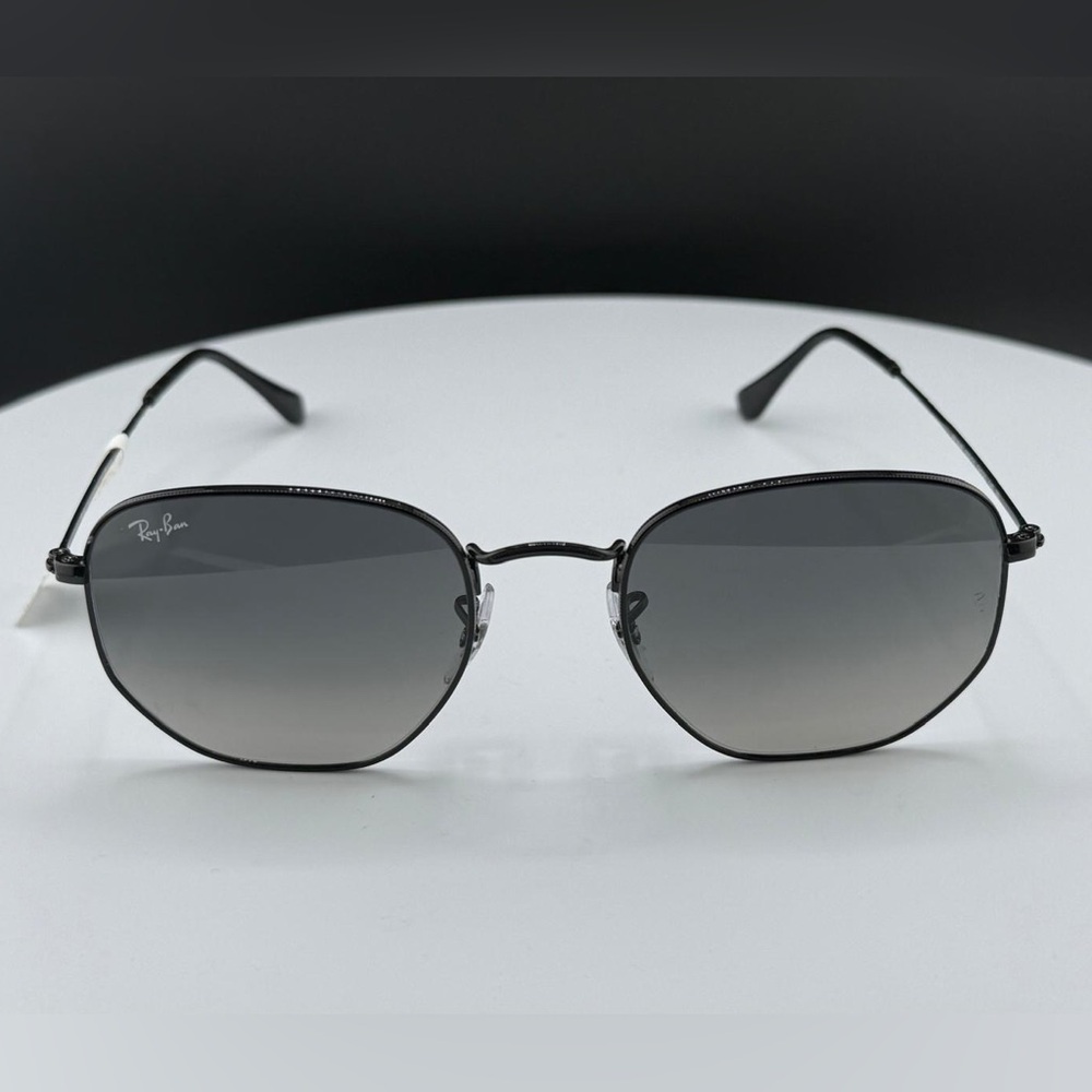 Ray-Ban Gray HEXAGONAL Gradient Sunglasses. New with tags.